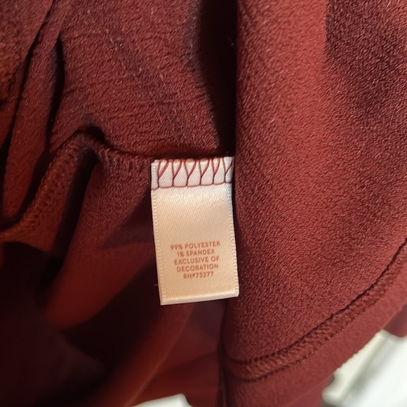 Lauren Conrad. Size XL. Maroon Blouse. Like new - Picture 4 of 4